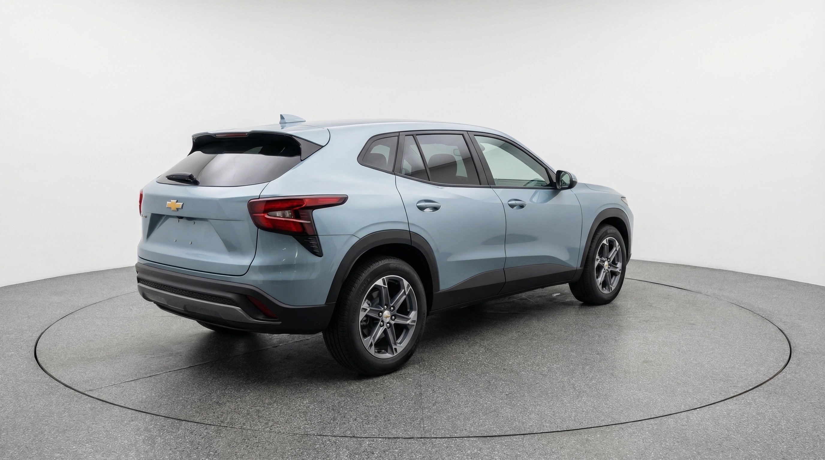 Used 2025 Chevrolet Blazer LT FWD image 9