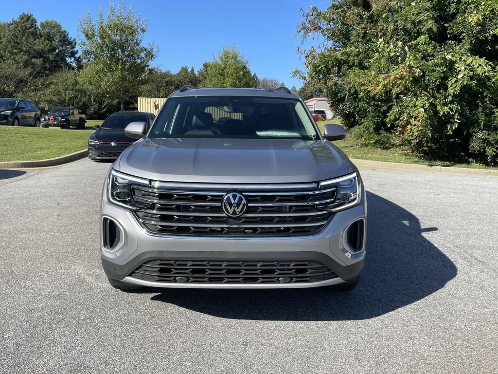 New 2026 Volkswagen Atlas SE FWD image 2