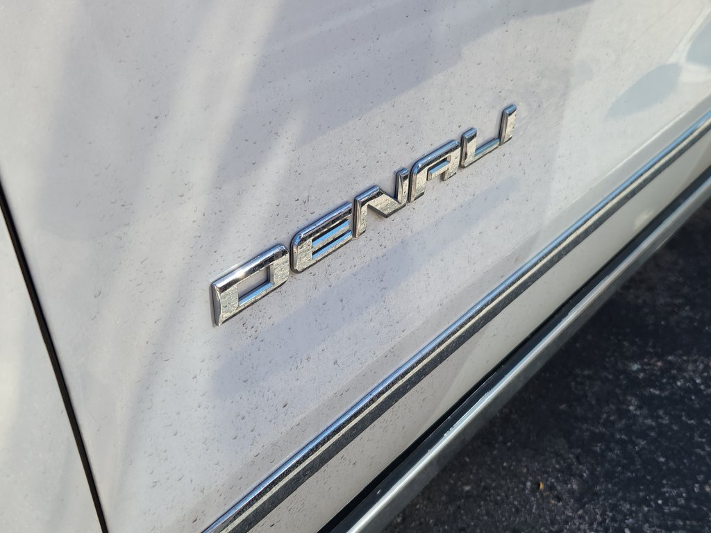 Used 2018 GMC Sierra 1500 Denali w/ Denali Ultimate Package AWD/4WD image 4