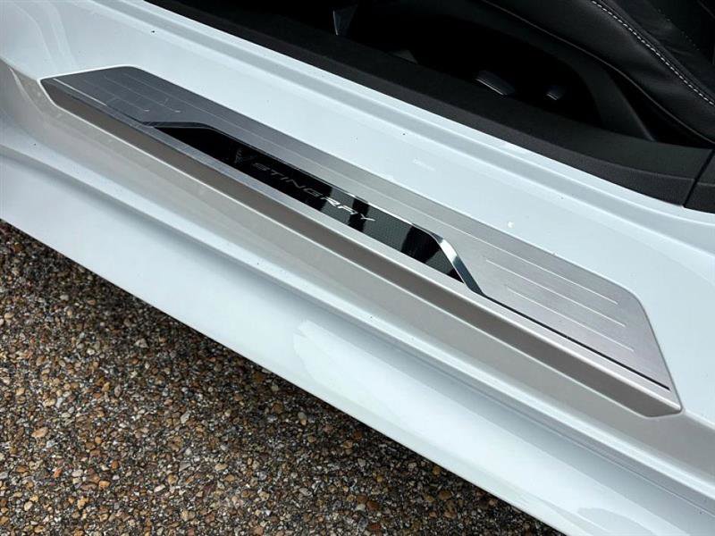Used 2022 Chevrolet Corvette STINGRAY 1LT image 12