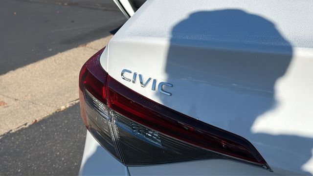Used 2025 Honda Civic Sport image 12