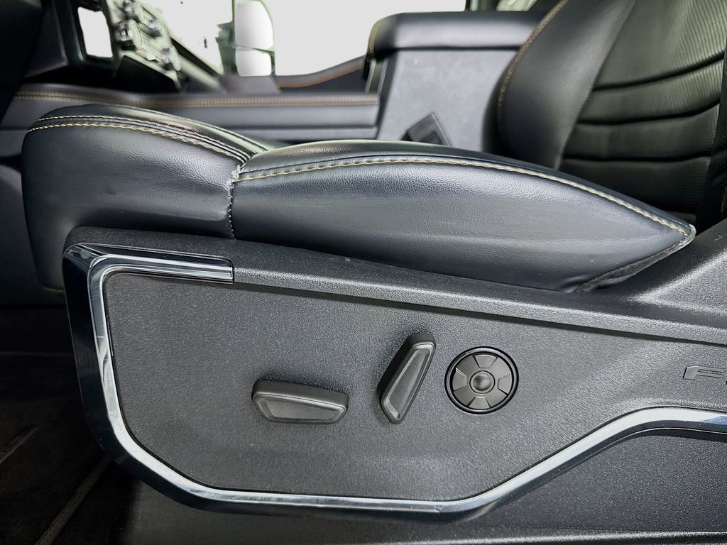 Used 2024 Ford F350 Platinum image 16