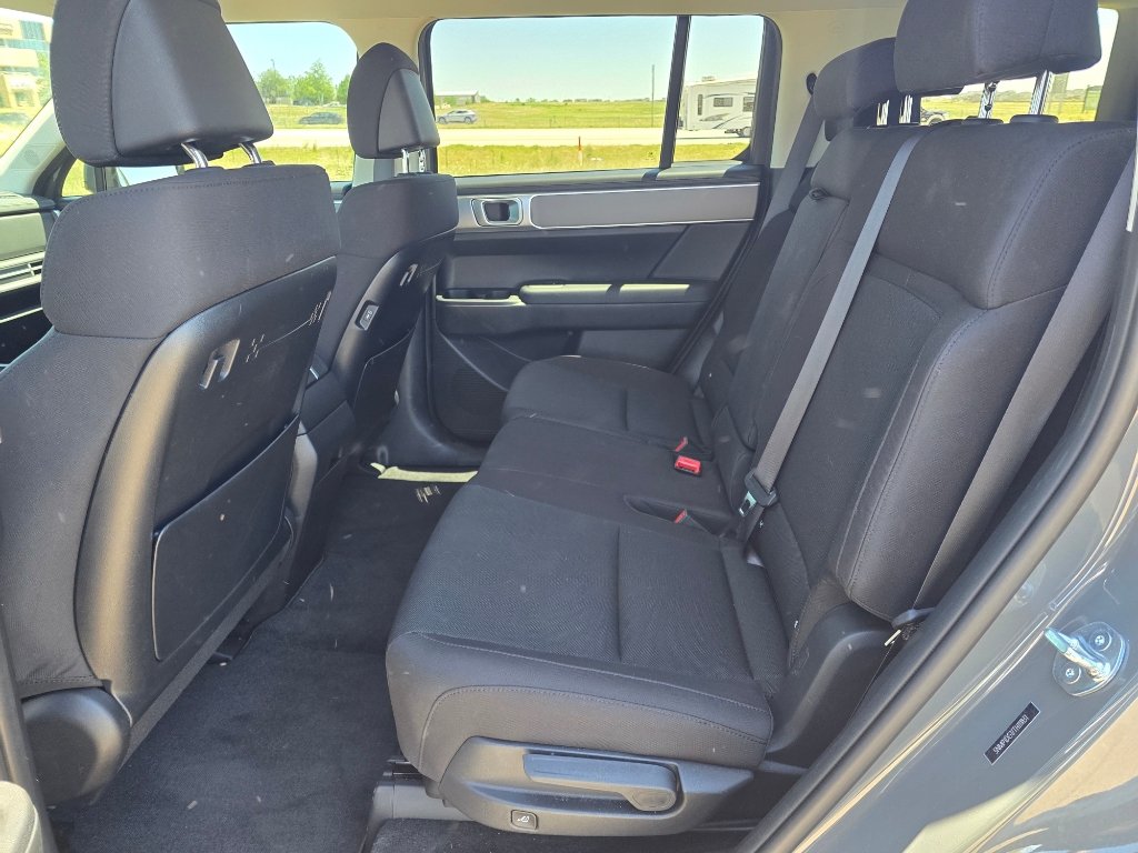 Used 2026 Hyundai Santa Fe SE AWD/4WD image 14