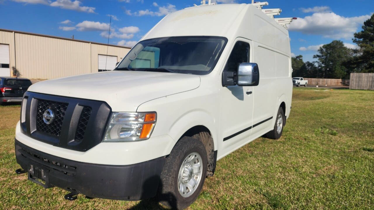 Used 2020 Nissan NV 2500 SV image 3