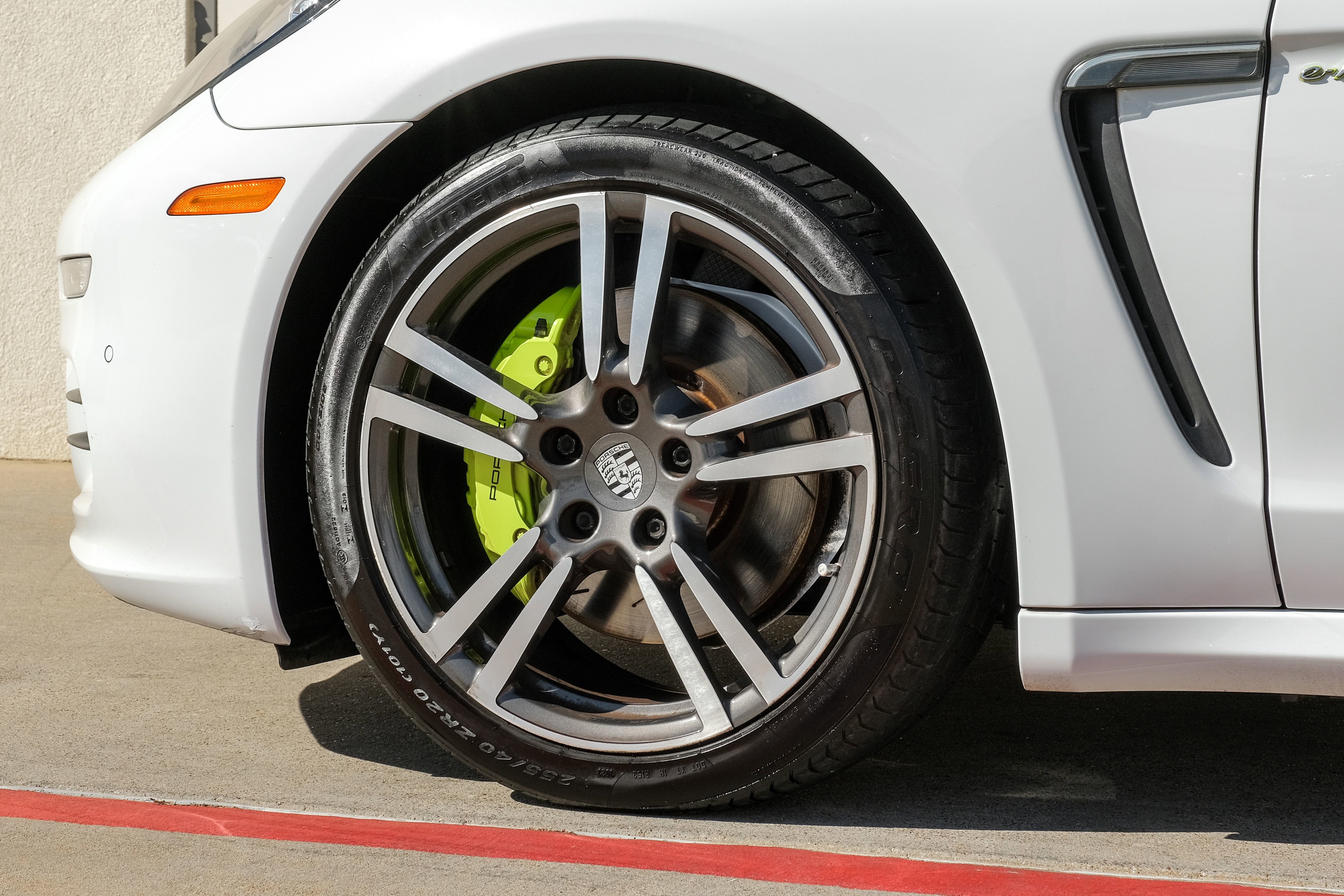 Used 2016 Porsche Panamera S w/ Premium Package Plus image 60