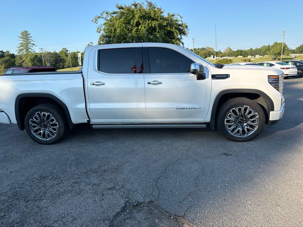 Used 2025 GMC Sierra 1500 Denali Ultimate AWD/4WD image 9