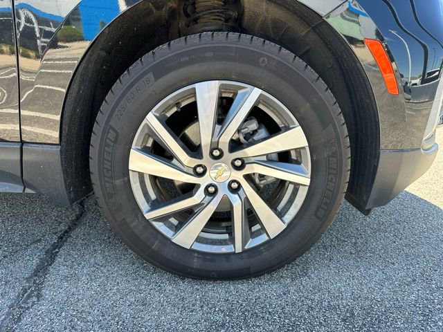 Used 2024 Chevrolet Equinox LT w/ LPO, Floor Liner Package AWD/4WD image 6