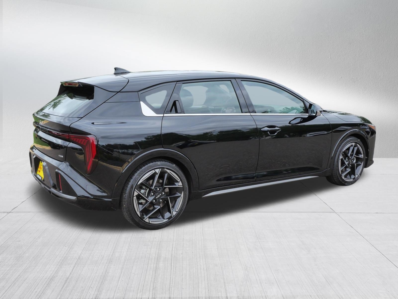 Used 2026 Kia K4 GT-Line FWD image 7