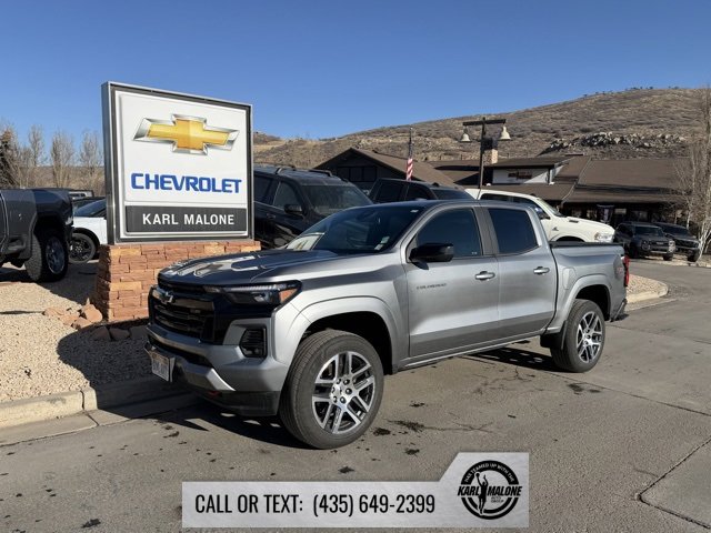 Used 2023 Chevrolet Colorado Z71 w/ Z71 Convenience Package 2
