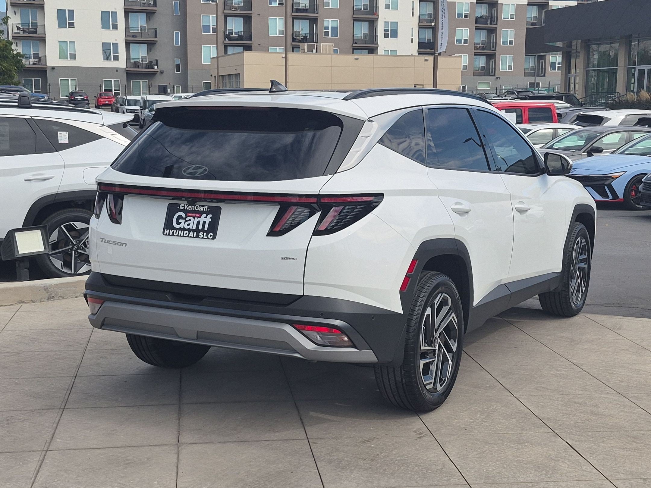 Certified 2026 Hyundai Tucson Limited AWD/4WD image 4
