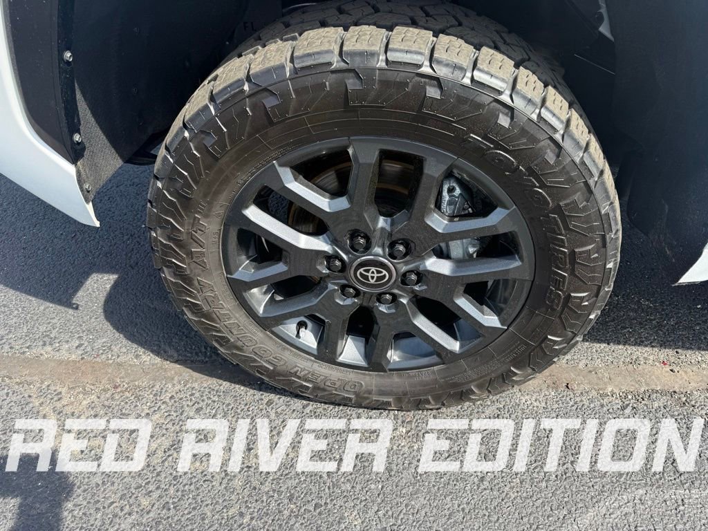 Used 2026 Toyota Tundra Platinum image 9