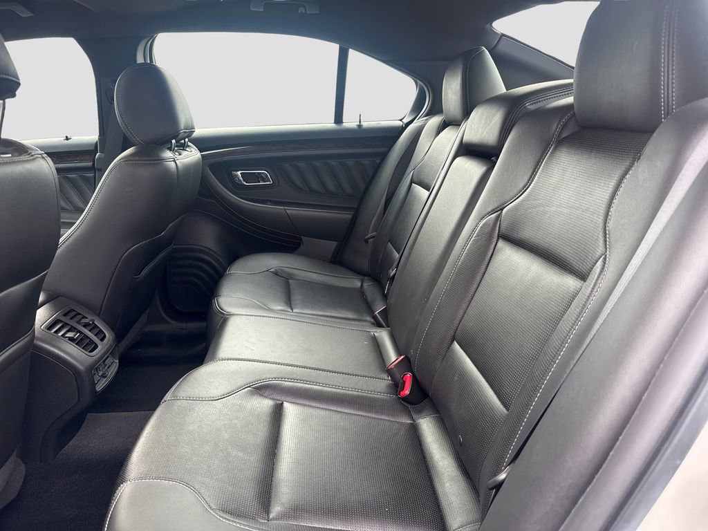 Used 2017 Ford Taurus Limited w/ Driver Assist Package AWD/4WD image 24