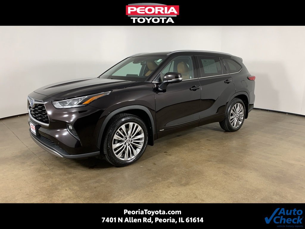 Used 2022 Toyota Highlander Platinum image 1