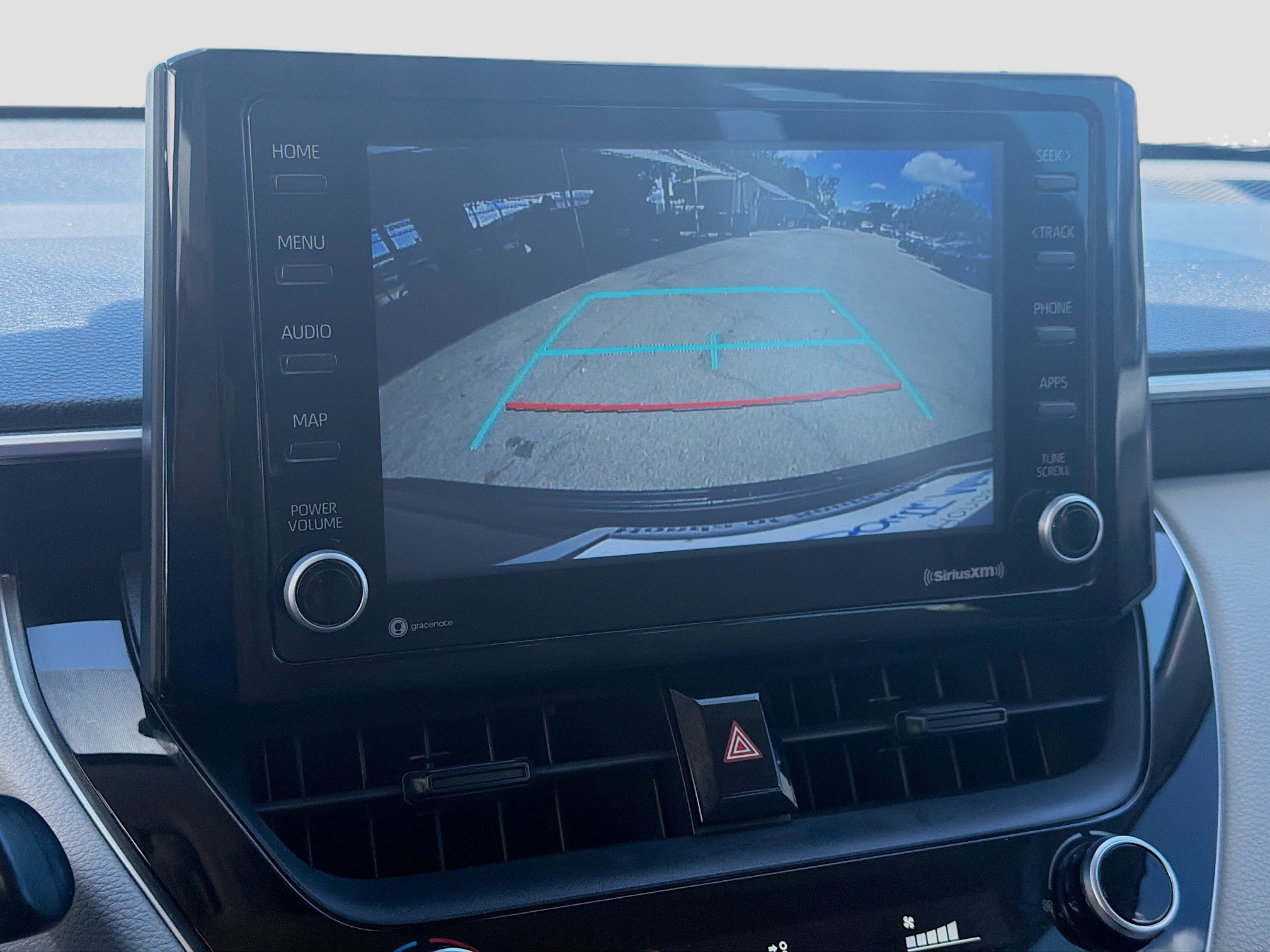 Used 2022 Toyota Corolla Cross LE AWD/4WD image 13