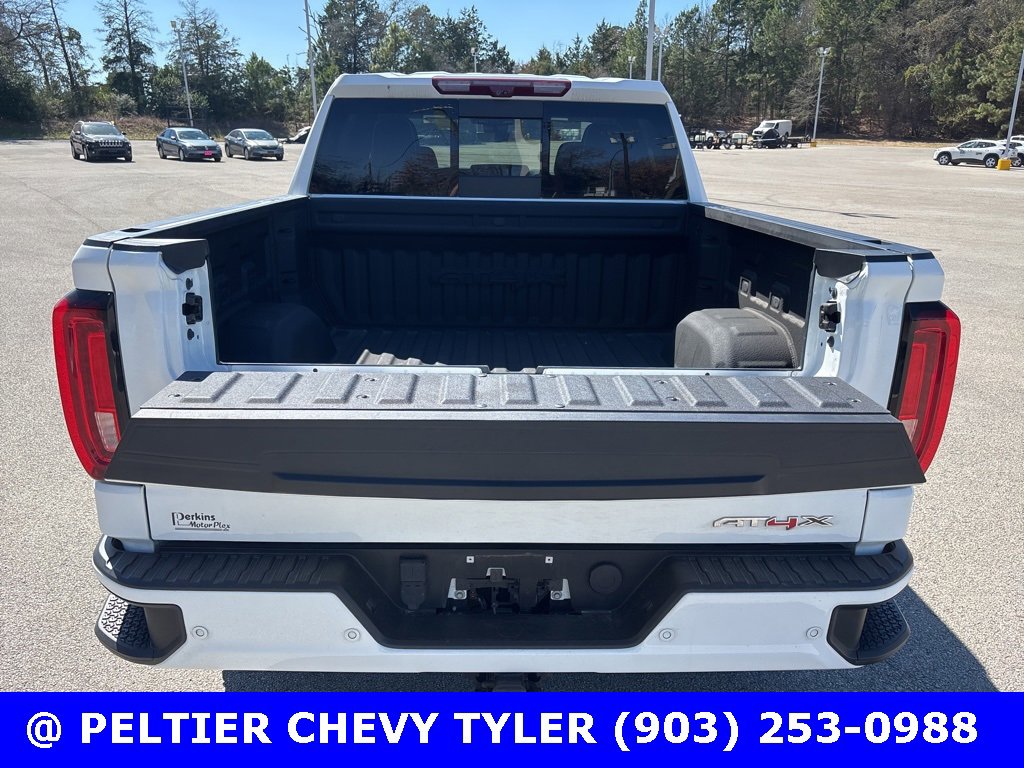 Used 2022 GMC Sierra 1500 AT4X image 7