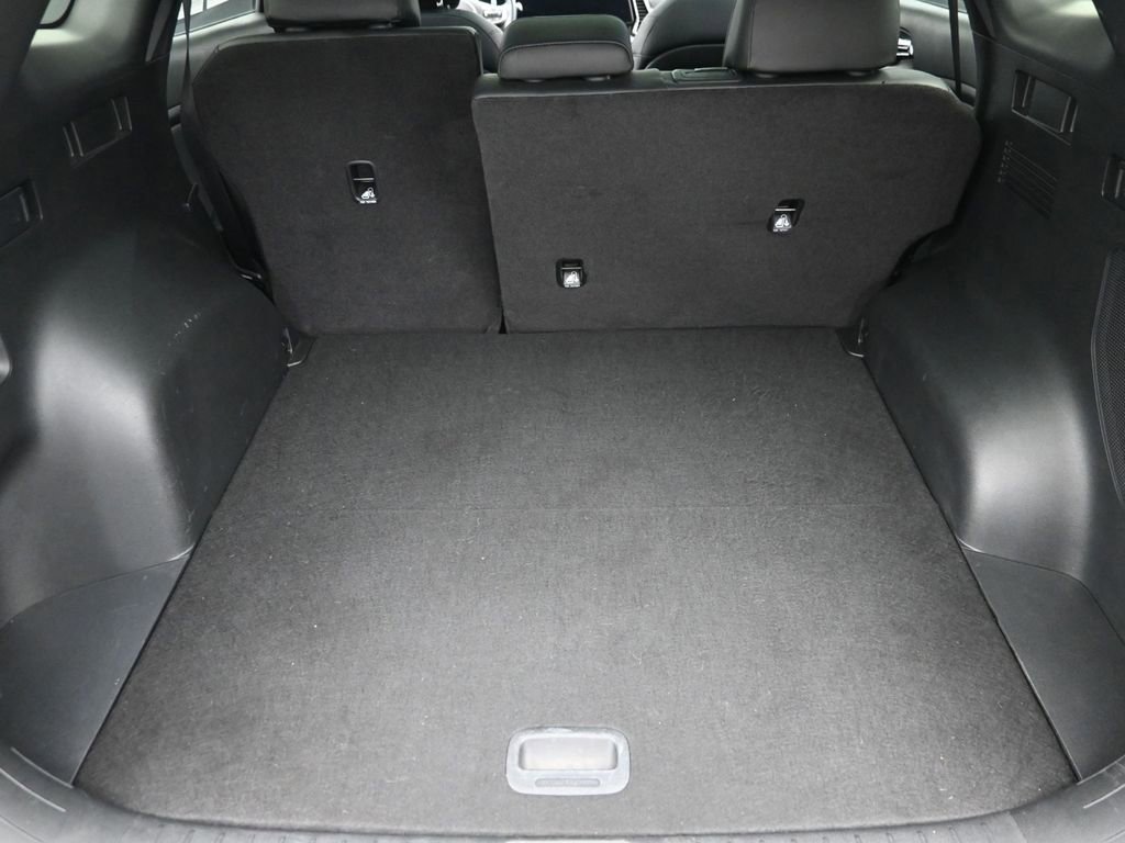 Used 2023 Kia Sportage X-Pro image 9