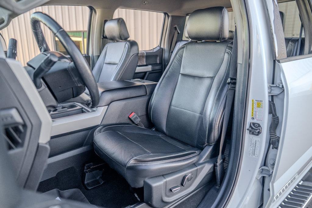 Used 2019 Ford F350 Lariat w/ Chrome Package AWD/4WD image 16