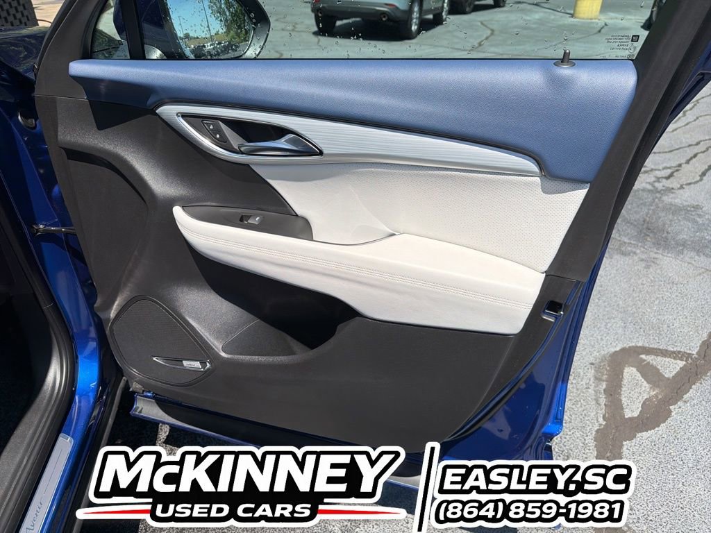 Used 2024 Buick Envision Avenir AWD/4WD image 26