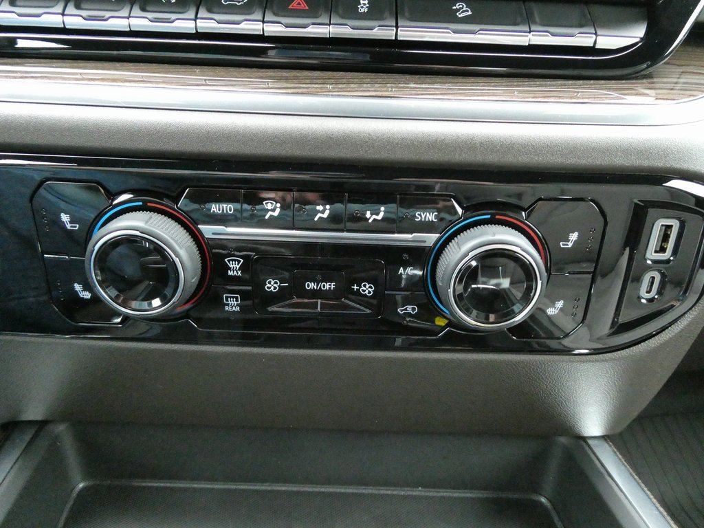 Certified 2024 Chevrolet Silverado 1500 LT image 26