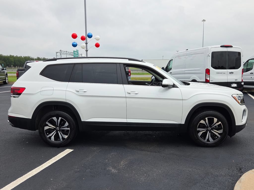 Used 2026 Volkswagen Atlas SE FWD image 19