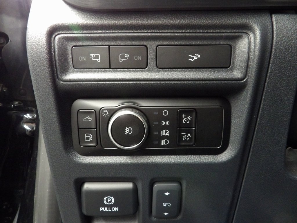 Used 2023 Ford F150 Lariat w/ Equipment Group 502A High image 42