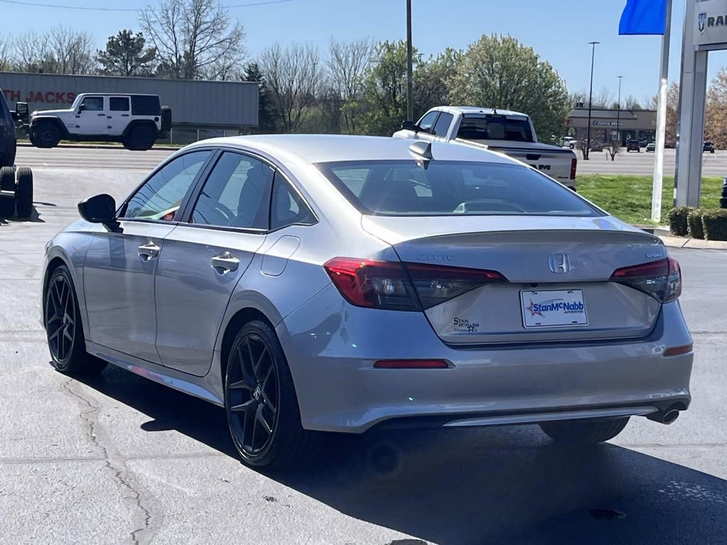 Used 2023 Honda Civic Sport image 5