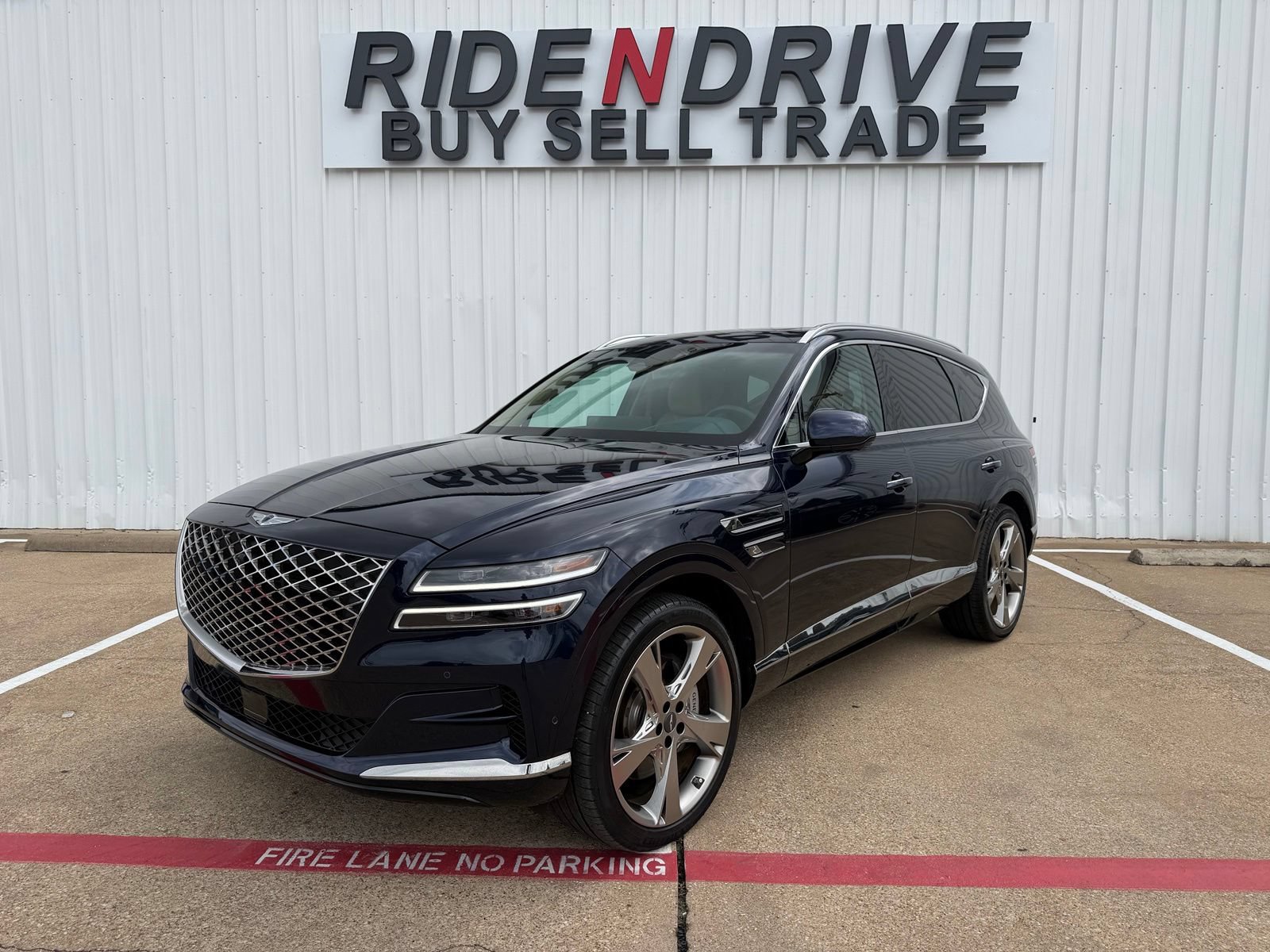 Used 2024 Genesis GV80 3.5T Advanced AWD/4WD image 1