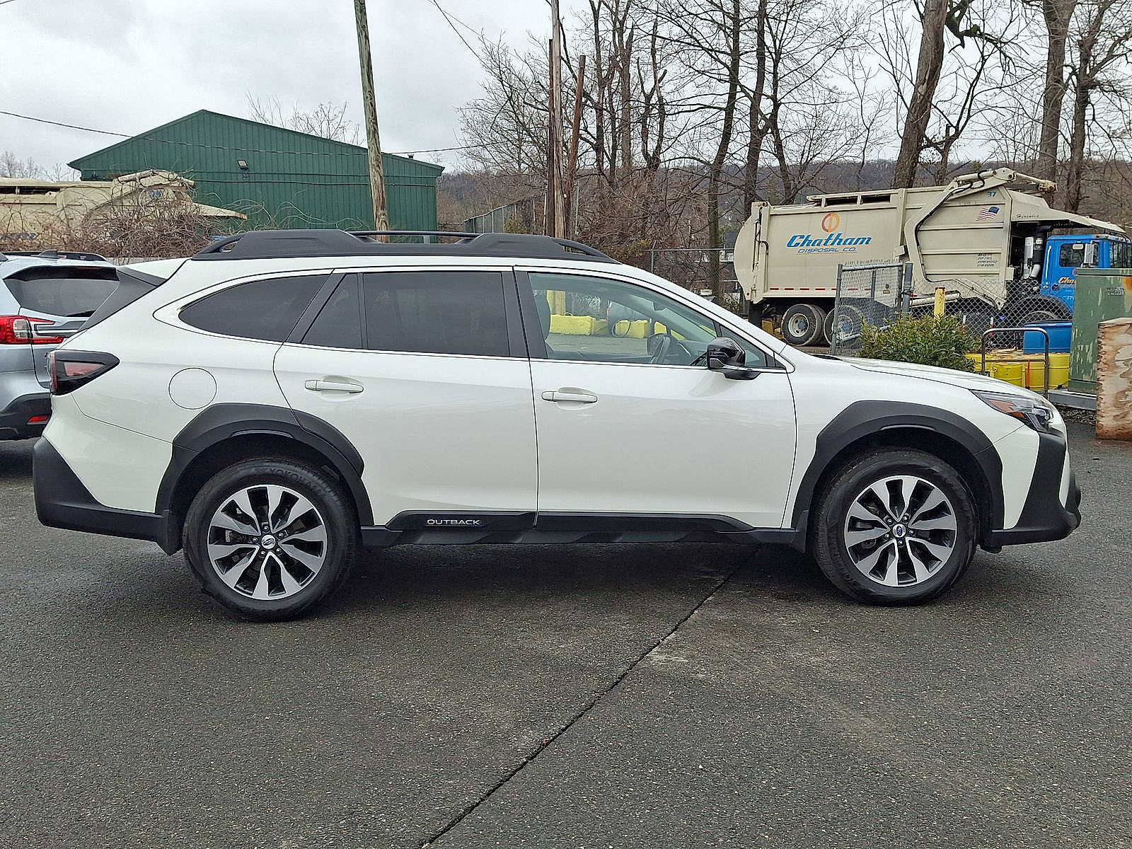 Used 2023 Subaru Outback Limited image 26