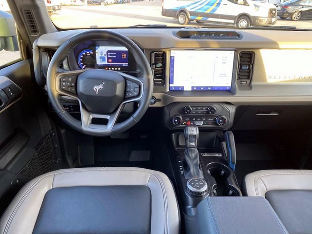 Used 2024 Ford Bronco Wildtrak image 12