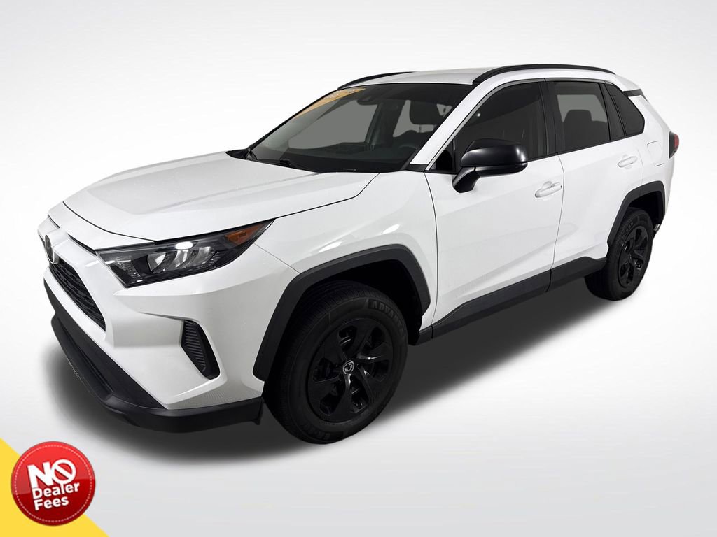 Used 2020 Toyota RAV4 LE FWD image 8
