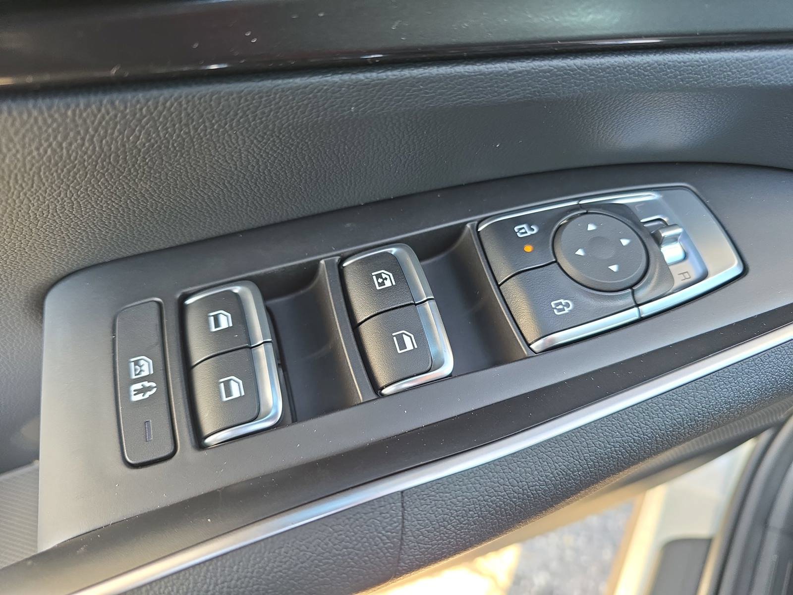 New 2026 Kia Sorento LX FWD image 30
