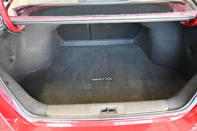 Used 2024 Nissan Sentra SV FWD image 28