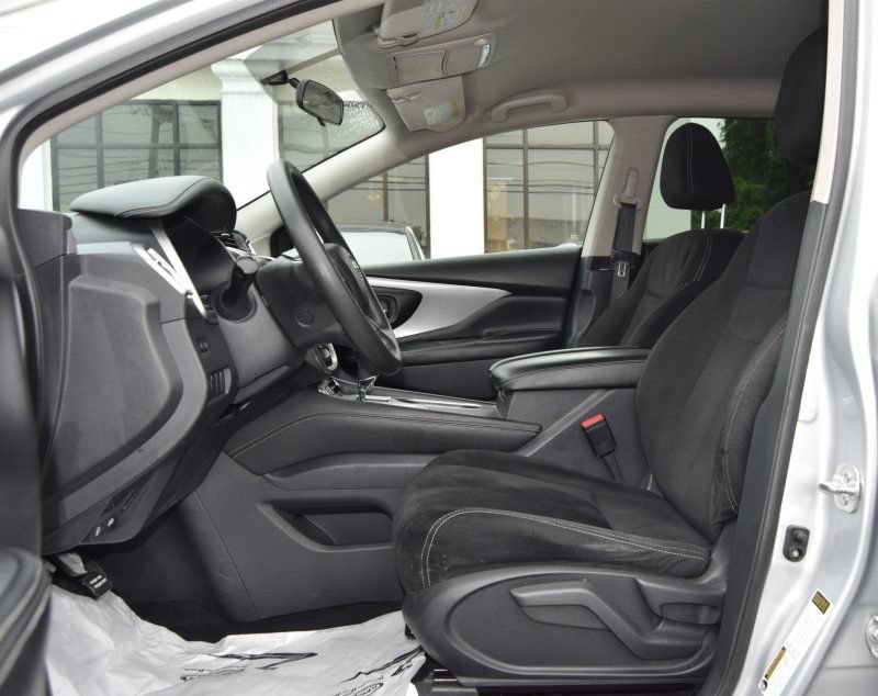 Used 2019 Nissan Murano S AWD/4WD image 16