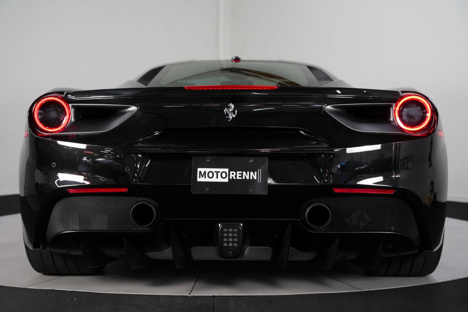 Used 2017 Ferrari 488 GTB RWD image 24