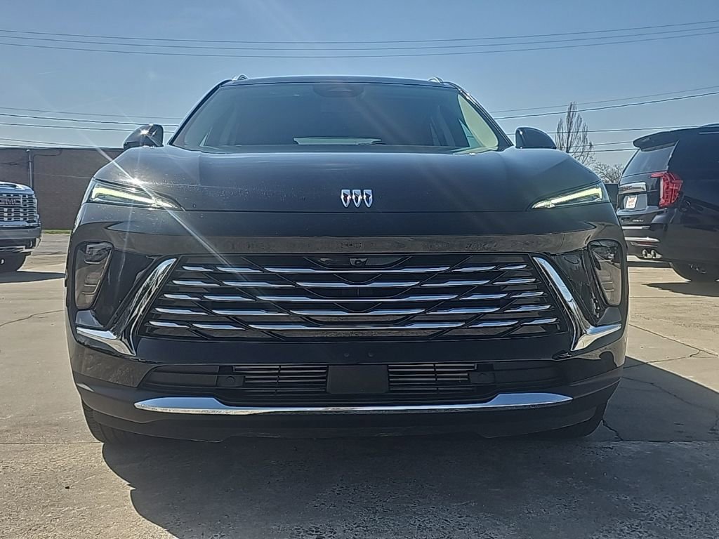 Certified 2025 Buick Envision Preferred image 3