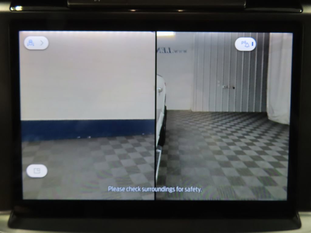 Used 2025 Ford F150 Lariat image 27