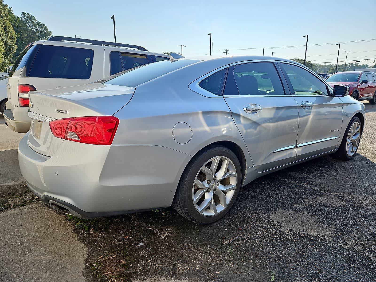 Used 2019 Chevrolet Impala Premier FWD image 3