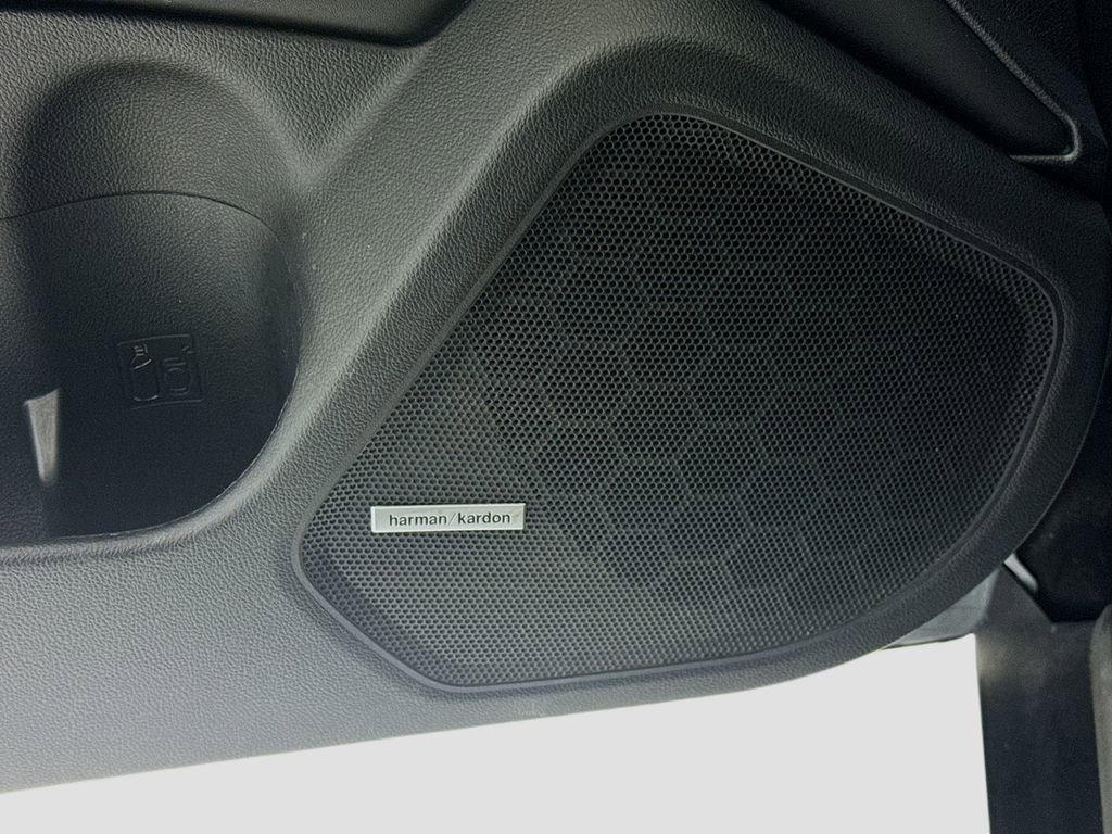 Used 2018 Subaru Outback 2.5i Limited AWD/4WD image 21