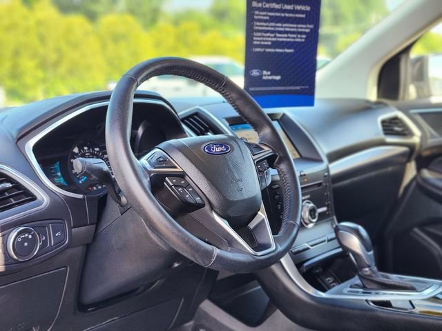 Certified 2018 Ford Edge Titanium AWD/4WD image 19