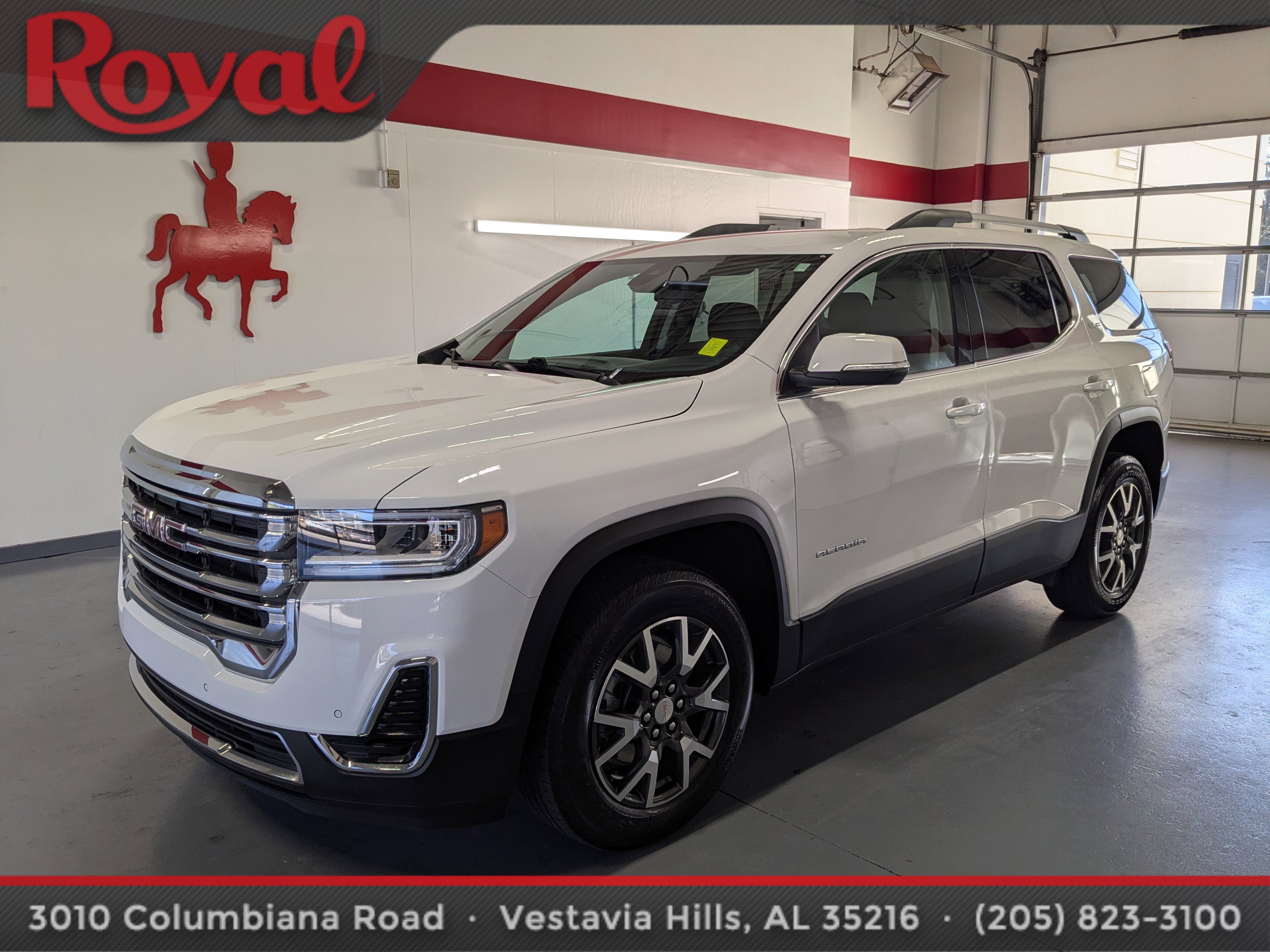 Used 2021 GMC Acadia SLE w/ Driver Convenience Package