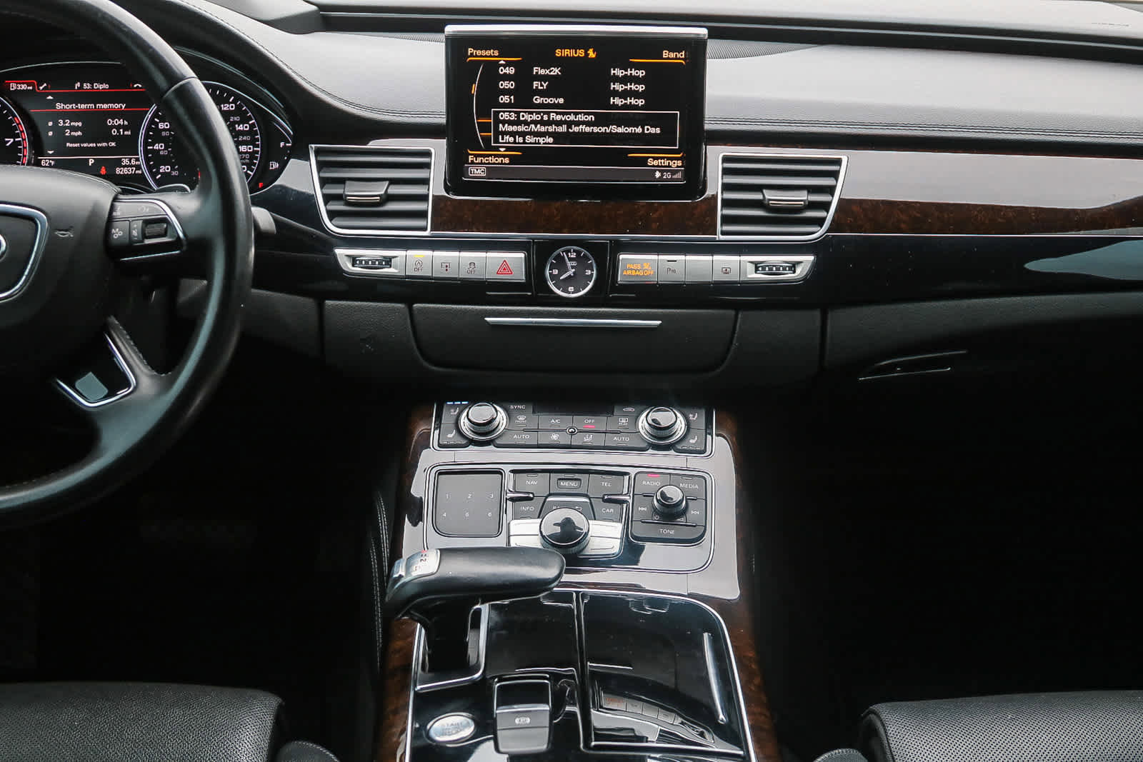 Used 2017 Audi A8 L 3.0T w/ Executive Package image 13