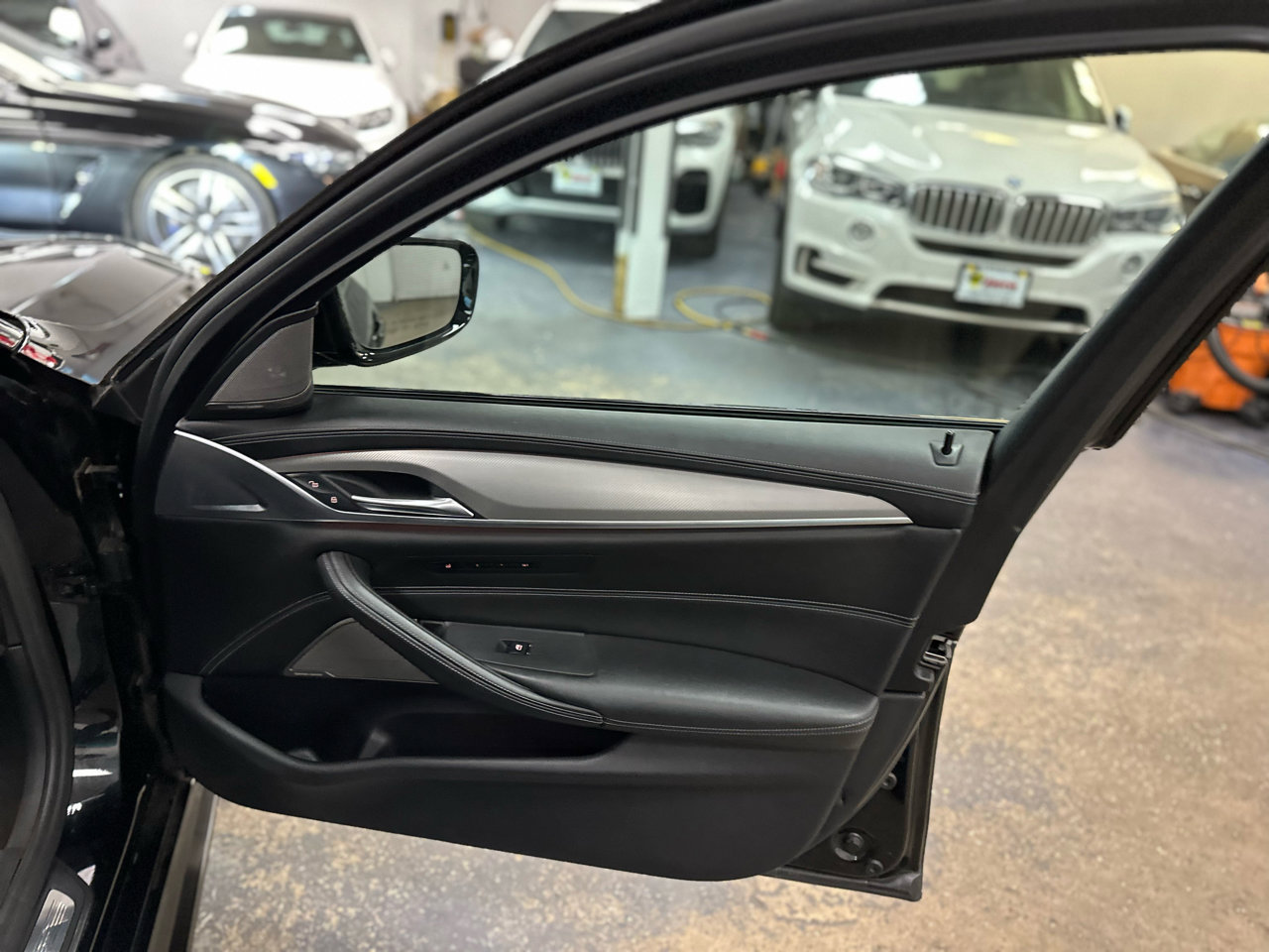 Used 2020 BMW M5 w/ Executive Package AWD/4WD image 36