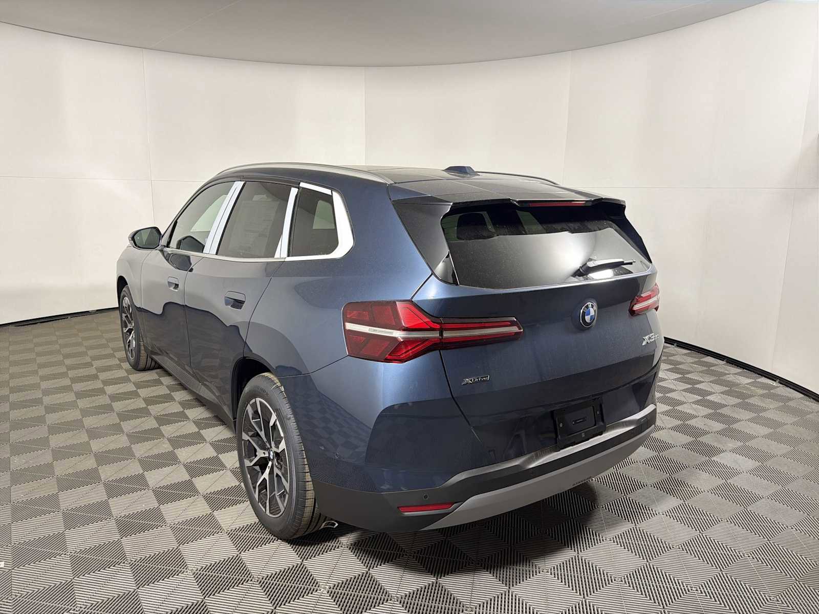 New 2026 BMW X3 xDrive30 image 3