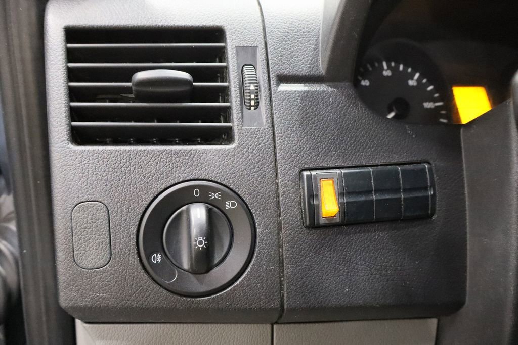 Used 2018 Mercedes-Benz Sprinter 2500 image 19