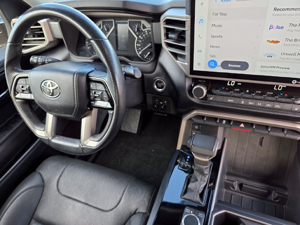 Used 2022 Toyota Tundra SR5 w/ SR5 Premium Package RWD image 29