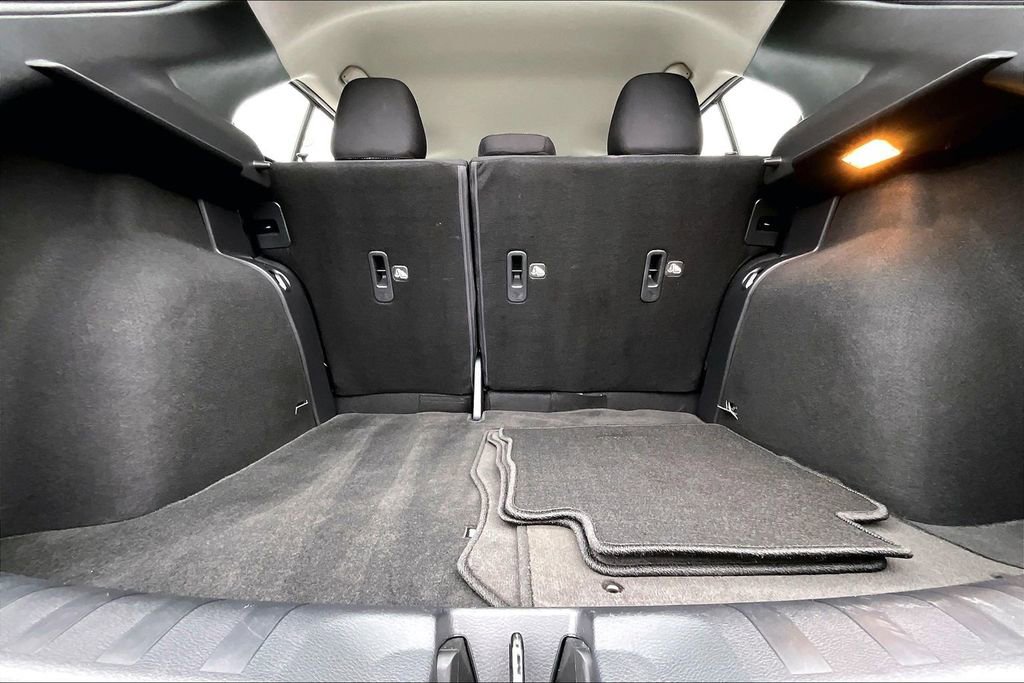 Certified 2022 Nissan Kicks SV image 20