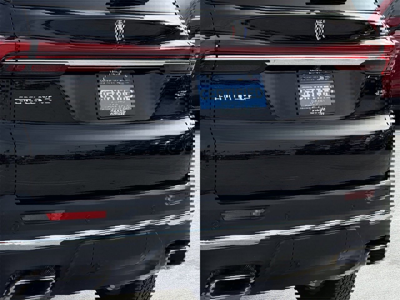 Certified 2025 Buick Enclave Preferred image 6