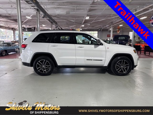 Used 2018 Jeep Grand Cherokee Trailhawk image 6