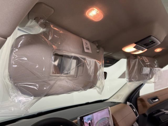 New 2026 Nissan Pathfinder Platinum FWD image 37