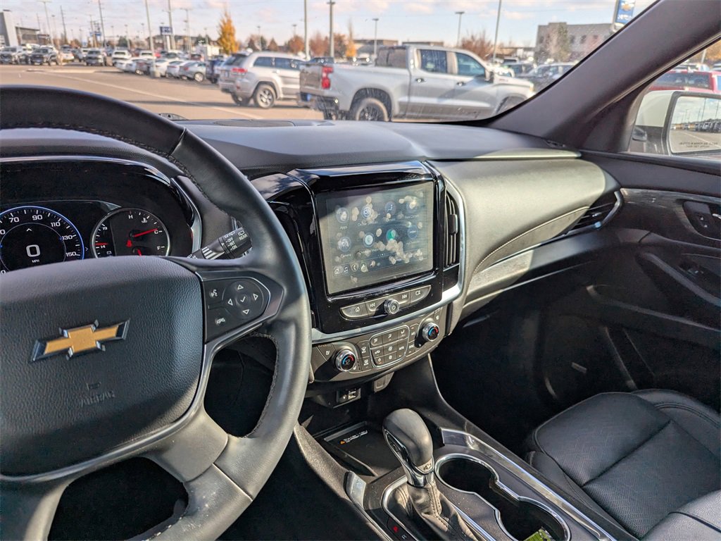 Used 2023 Chevrolet Traverse High Country w/ LPO, 'HIT The Road' Package image 20